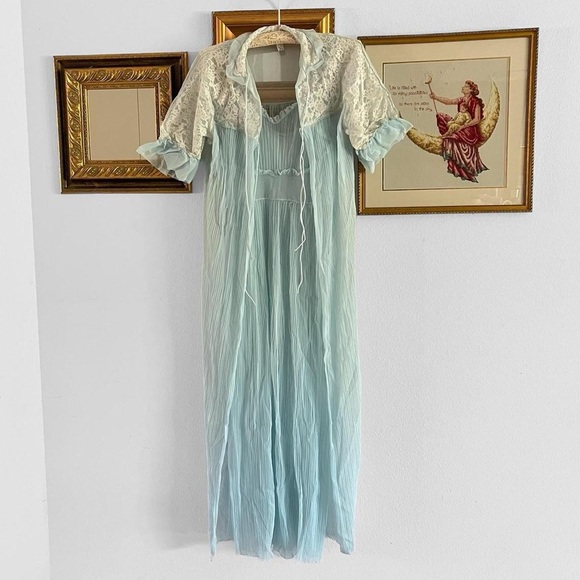 Mid Century Chiffon Peignoir Robe & Pleated Full Length Night Gown Set Vintage - Picture 3 of 10